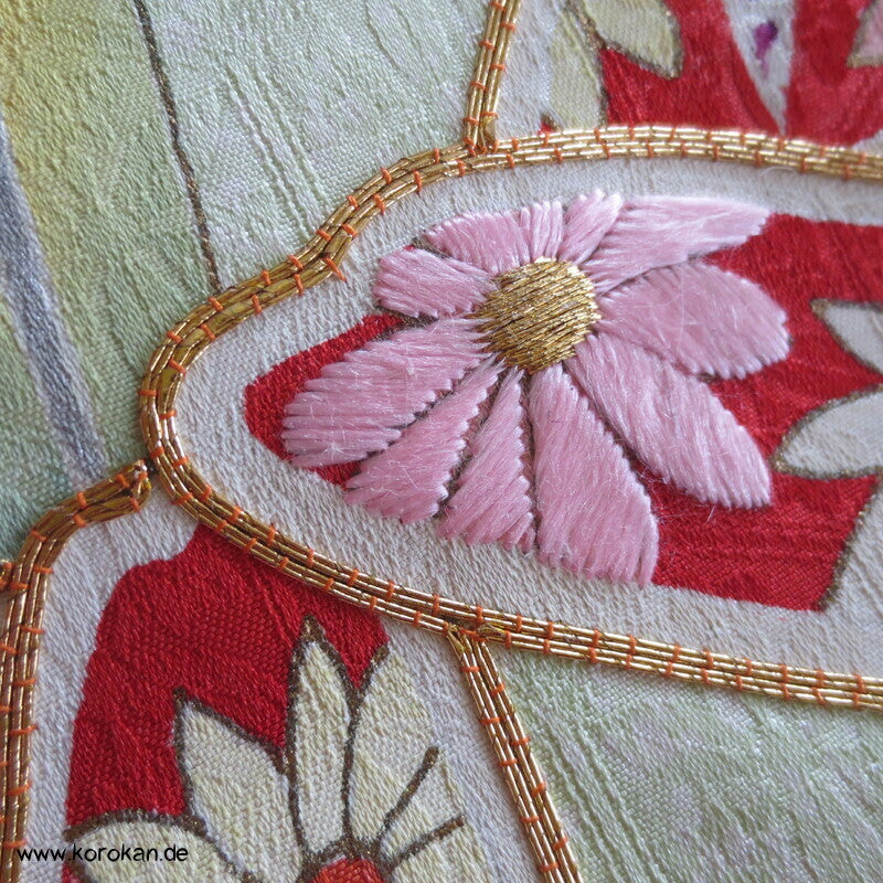 Künstler Furisode, unterschiedlichste Bambusblätter