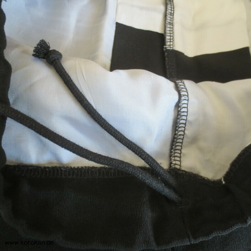 Päonien goldgestickte lose Tomesode Hose