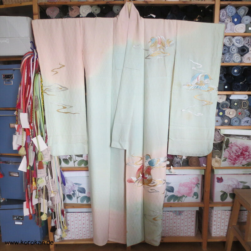 Mandarin Enten Stickerei Furisode
