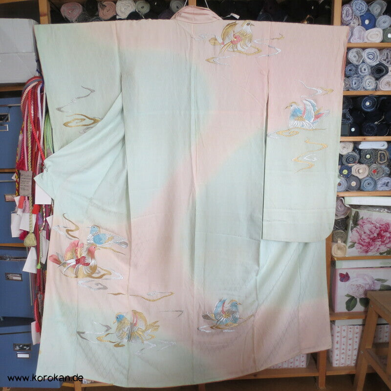Mandarin Enten Stickerei Furisode