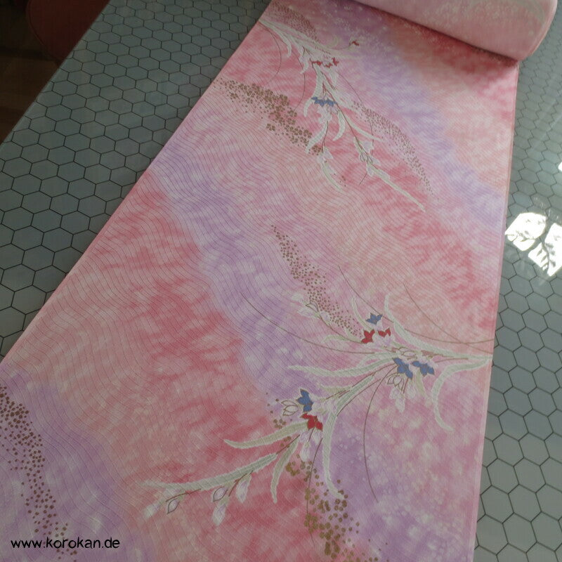 diagonal Bokashi, Blütenzweige Kimono Seiden Rinzu Damast