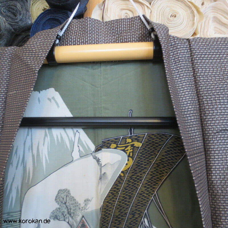 Fuji San, Boot Futter, Haori Jacke aus braunem Tsumugi