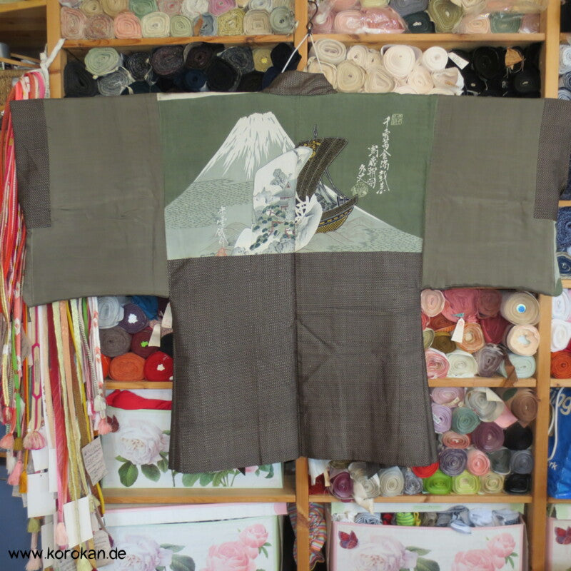 Fuji San, Boot Futter, Haori Jacke aus braunem Tsumugi