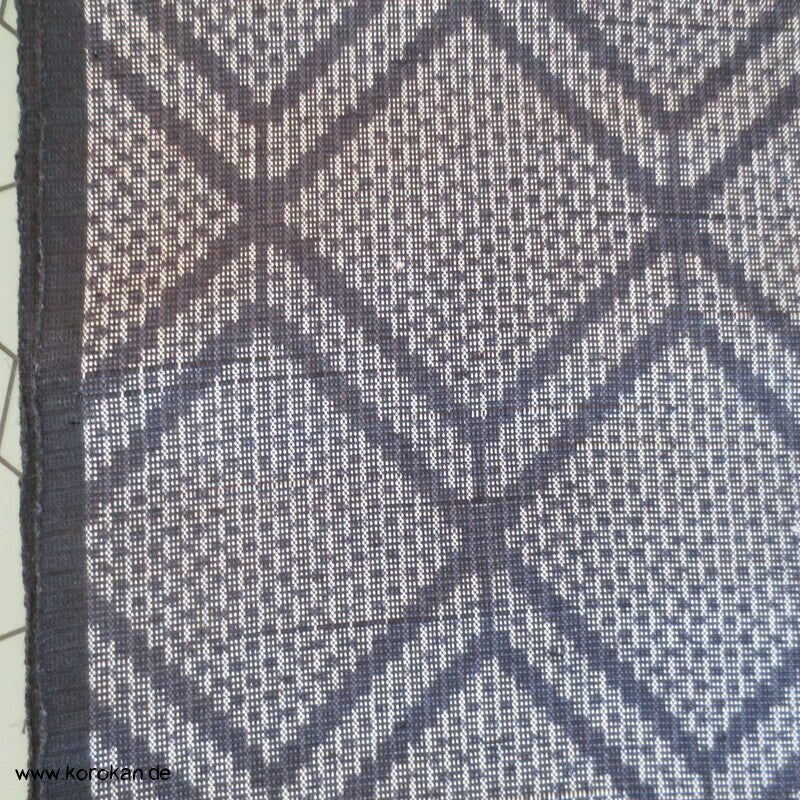 Rauten Kett Kasuri , dunkelblau - grau Tsumugi Kimono Seide