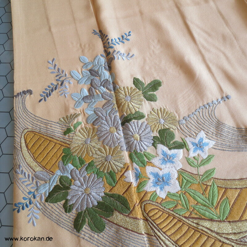 Japan Boote im Schilf Stickerei Irotomesode Seidencrepe Kimono
