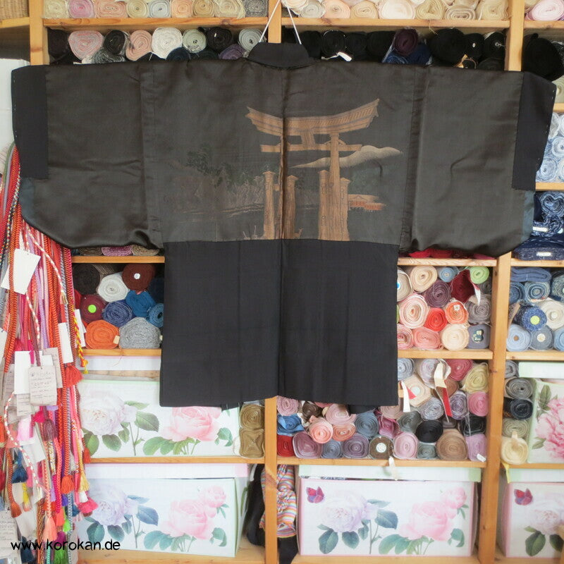 Montsuki 5 Igeta Mon Haori gewebtes Torii Futter