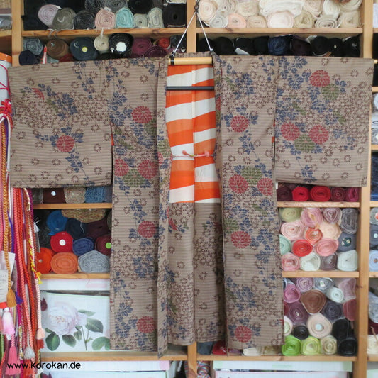 Chrysanthemen Haori Kimonojacke , Meisen Seide, Himo