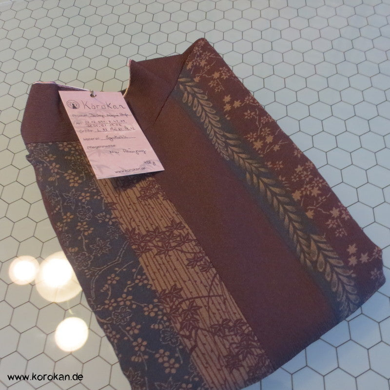 gedeckte Blumenstreifen Dochugi Kimonojacke
