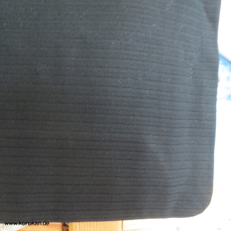 Mofuku 5 Mon formeller Kimono aus Rho gewebter Seide