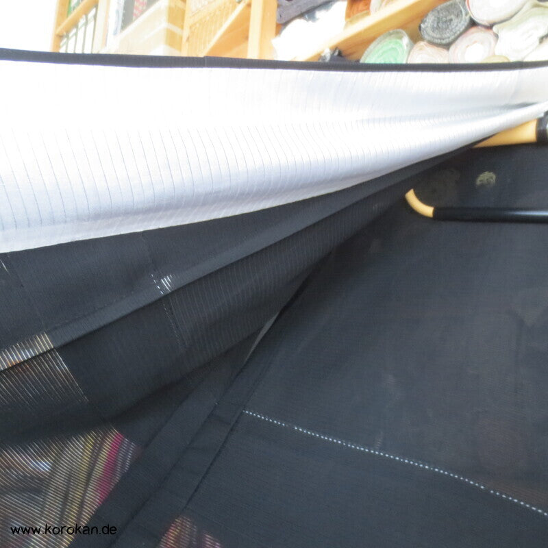 Mofuku 5 Mon formeller Kimono aus Rho gewebter Seide