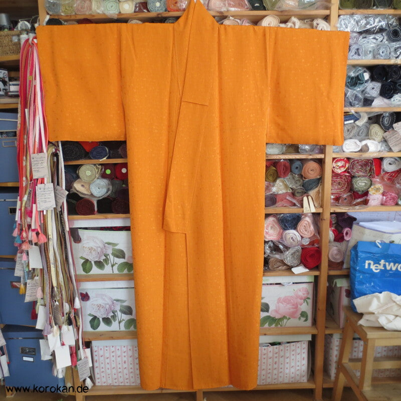 gewebten Zweige goldoranger Iromuji einfarbiger Seiden Kimono