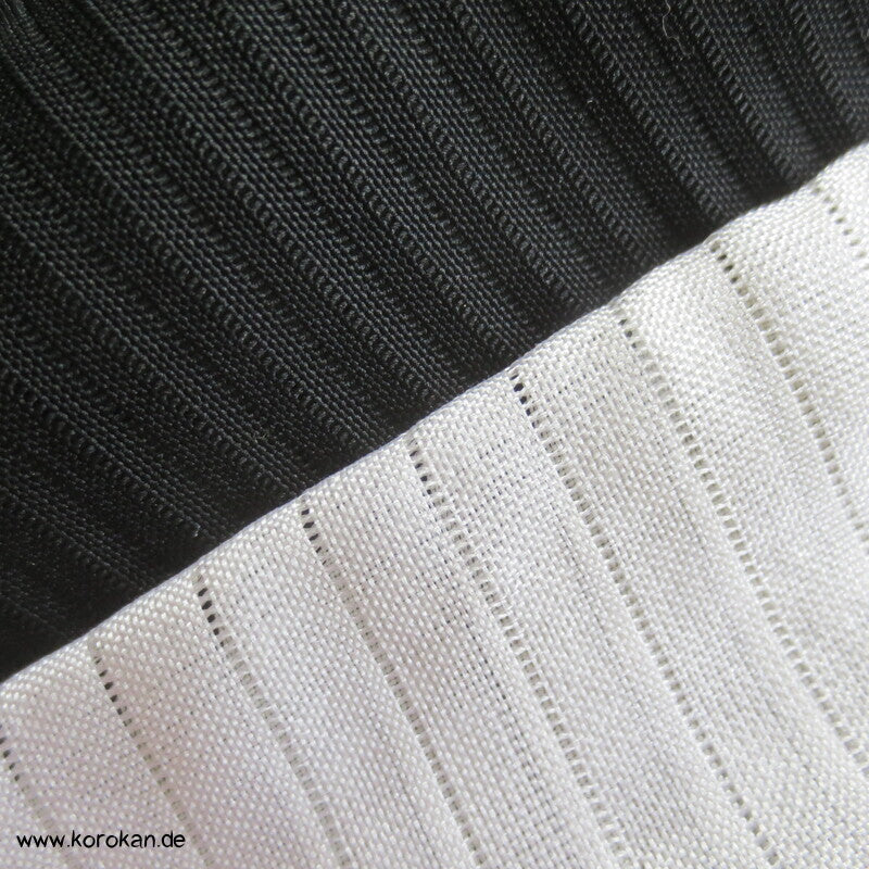 Mofuku 5 Mon formeller Kimono aus Rho gewebter Seide