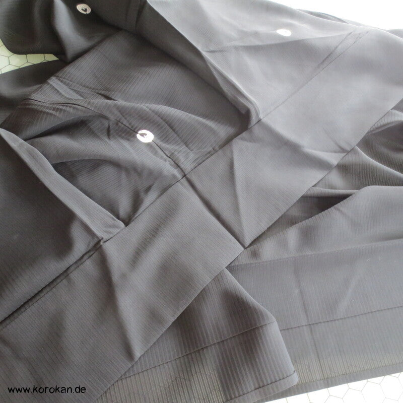 Mofuku 5 Mon formeller Kimono aus Rho gewebter Seide