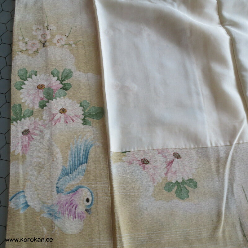 Furisode ? Nakagi? antiker Kimono, leicht mit Mandarinenten
