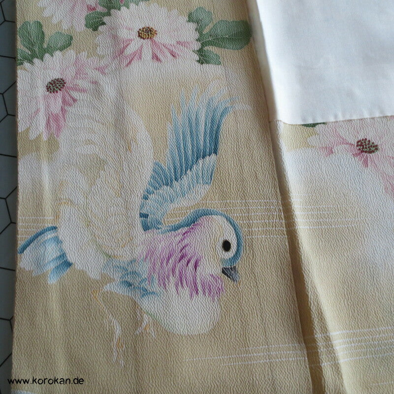 Furisode ? Nakagi? antiker Kimono, leicht mit Mandarinenten
