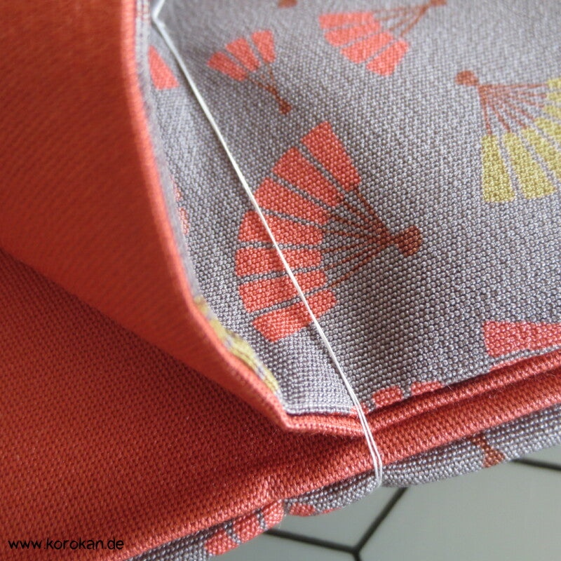 Fächer auf grauem Crepe Originalgehefteter Fukuro Obi