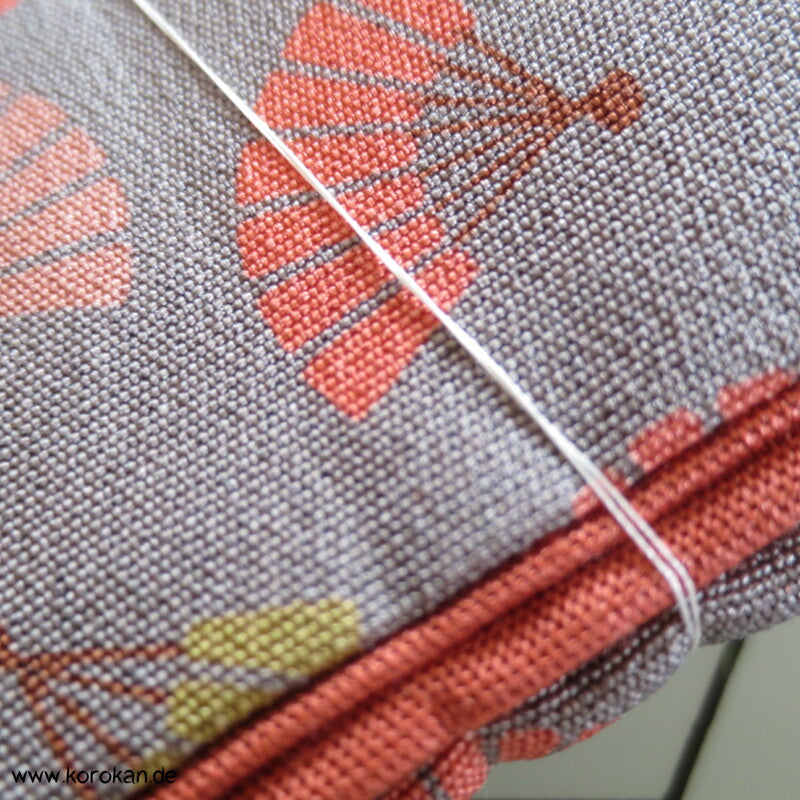 Fächer auf grauem Crepe Originalgehefteter Fukuro Obi