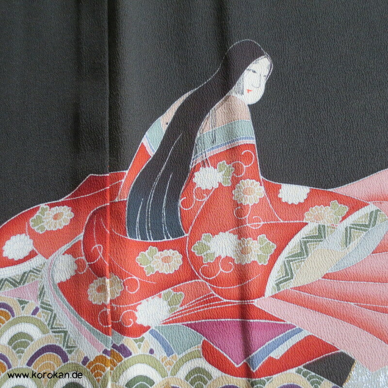 Junihitoe Hime und Verehrer Tomesode Kimono