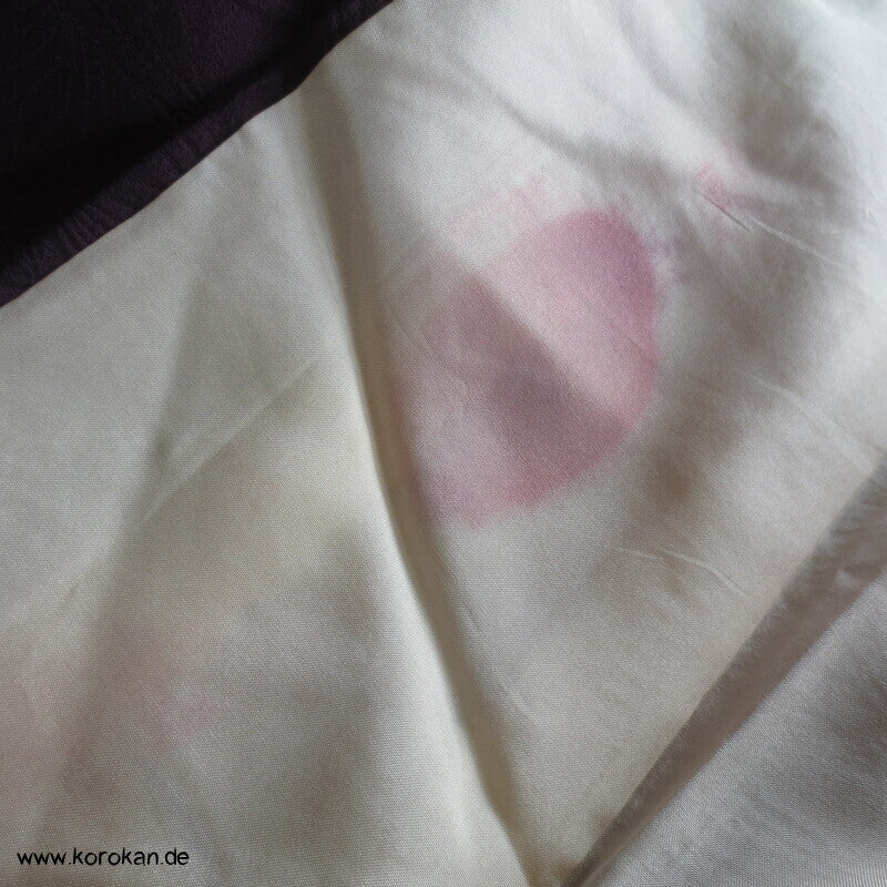 Shibori Wolkenmuster, aubergine Seidendamast Tsukesage Kimono