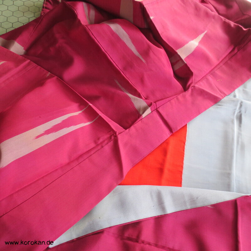 Meisen Seiden Komon Kimono, Yabane Pfeilmuster