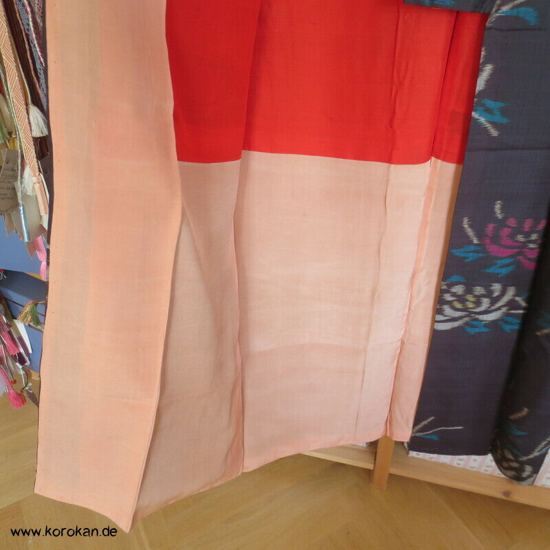 Japan Art Deco Chrysanthemen auf schwarz Meisen Seiden Kimono