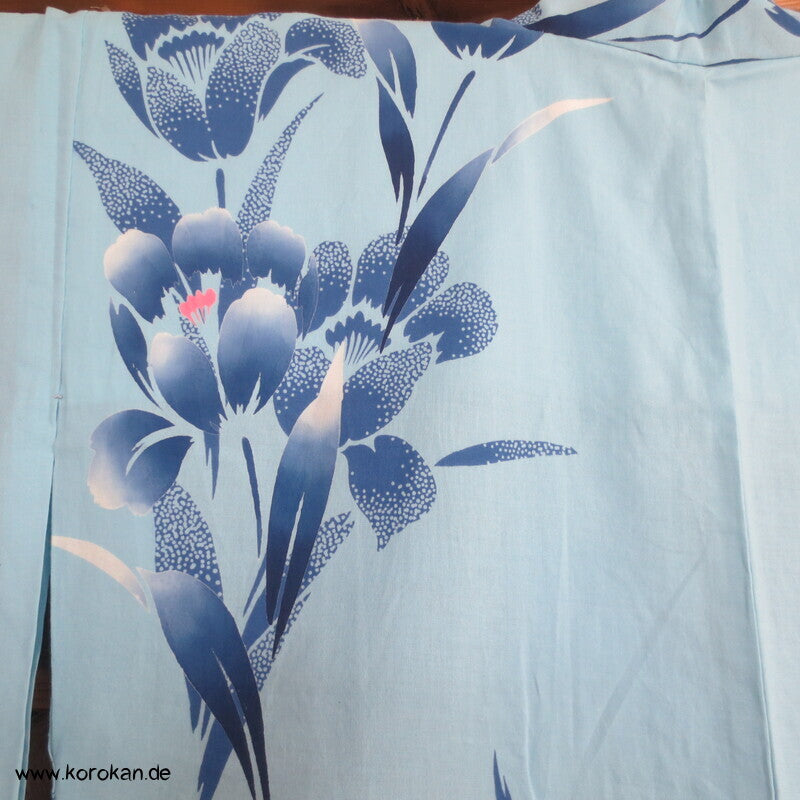 handgenähter japanischer Yukata Kimono, blaue Blume Baumwolle