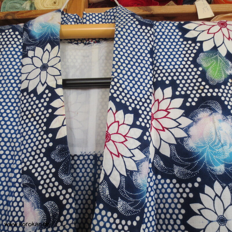 handgenähter japanischer Yukata Kimono, Chrysanthemen