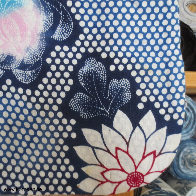 handgenähter japanischer Yukata Kimono, Chrysanthemen