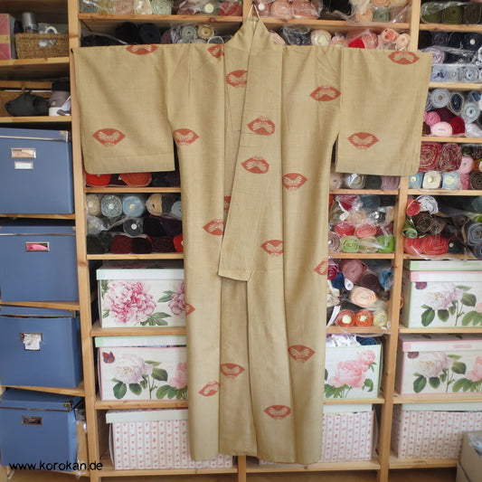 Nachtfalter - Fächer Kasuri Tsumugi Seiden Kimono