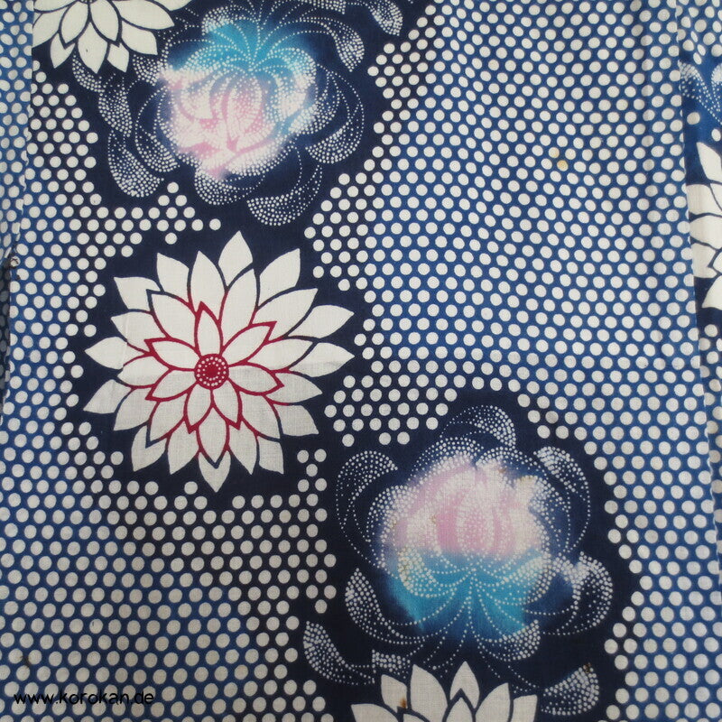 handgenähter japanischer Yukata Kimono, Chrysanthemen