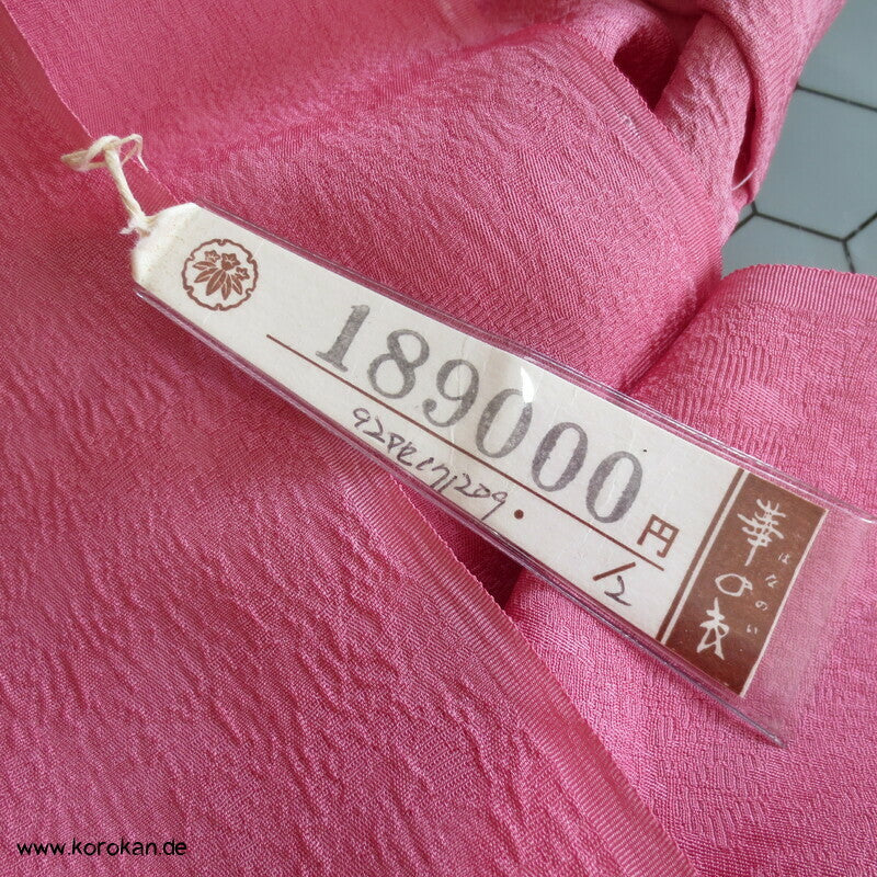 Sakura Traum Furisode Kimono Seidendamast Karieba Stoff