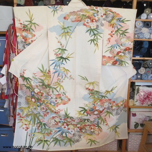 Bambus, Blüten, Goldstickerei Homongi Kimono