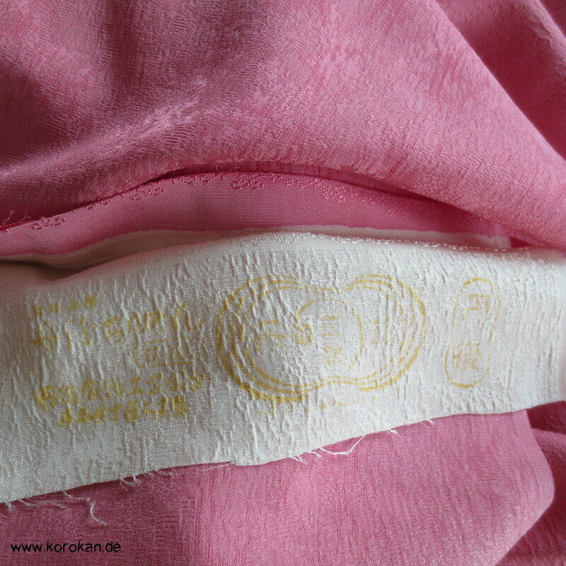 Sakura Traum Furisode Kimono Seidendamast Karieba Stoff