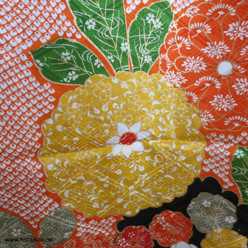 Rose, Kanoko Furisode Kimono, Seidendamast Karieba Stoff, Goldstickerei