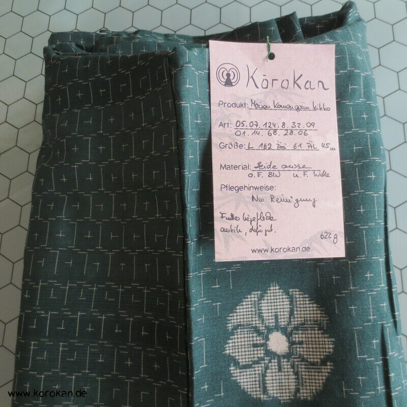 Kikko, Blumensignets japanischer Meisen Seiden Art Deco Kimono