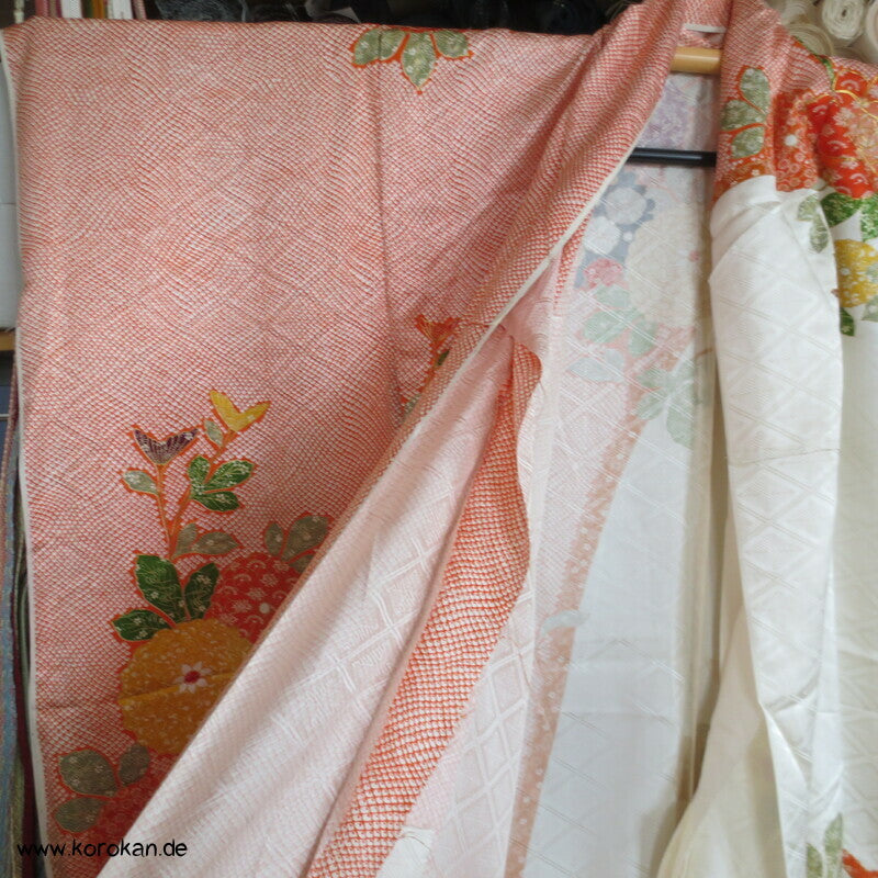 Rose, Kanoko Furisode Kimono, Seidendamast Karieba Stoff, Goldstickerei