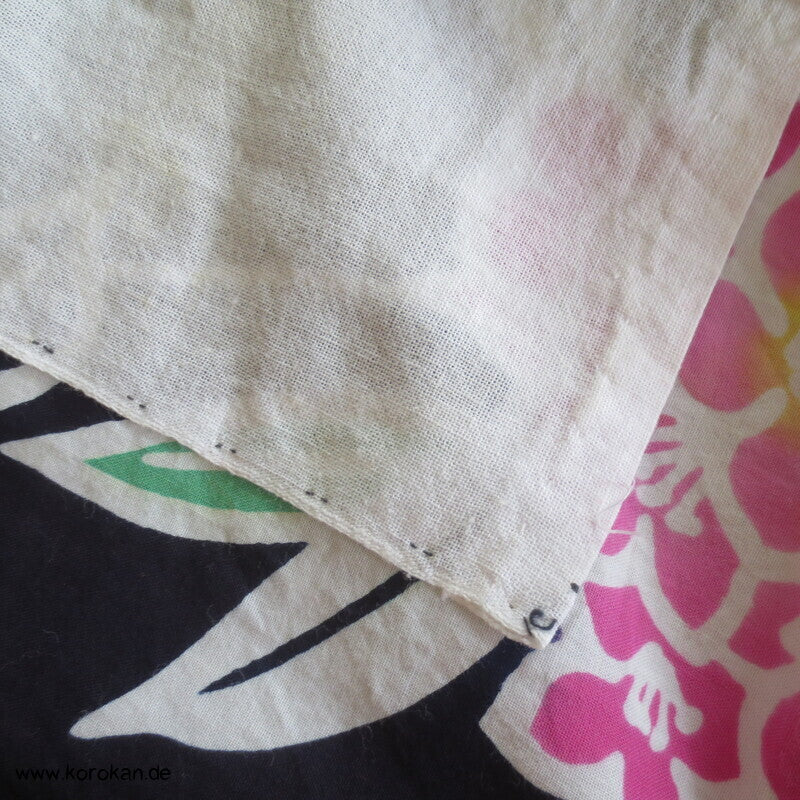 Japan Baumwoll Yukata Kimono bunte Hydrangea auf dunkelblau