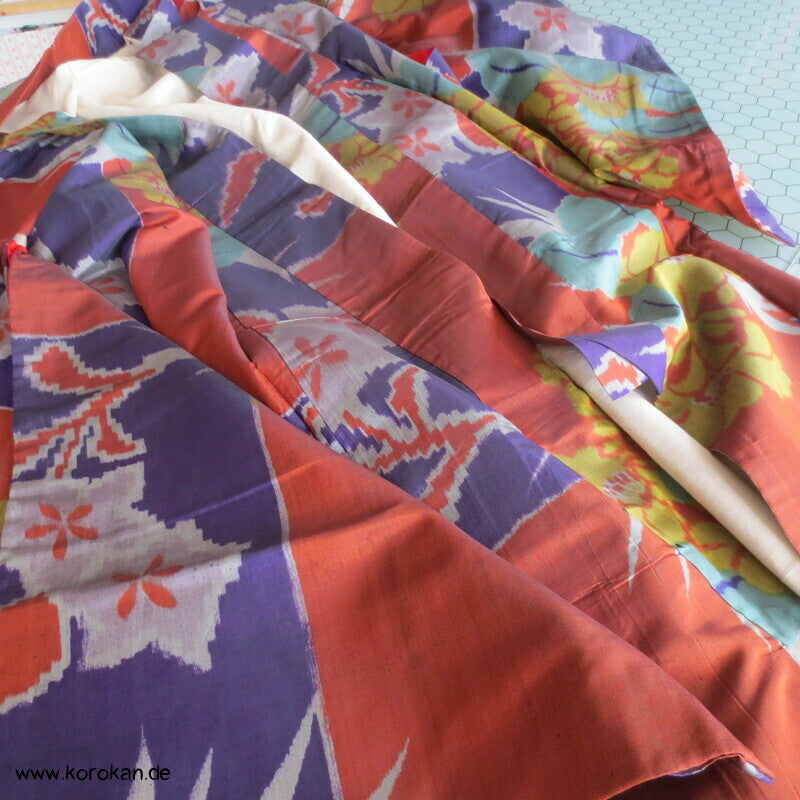 wild bunter Meisen japanischer Art Deco Kimono, nur Material