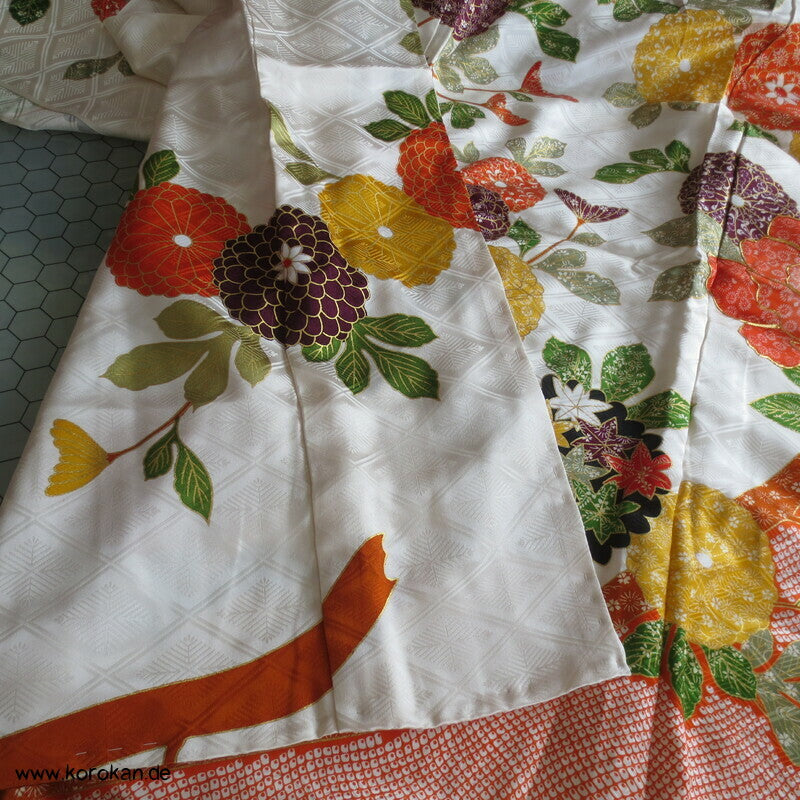 Rose, Kanoko Furisode Kimono, Seidendamast Karieba Stoff, Goldstickerei