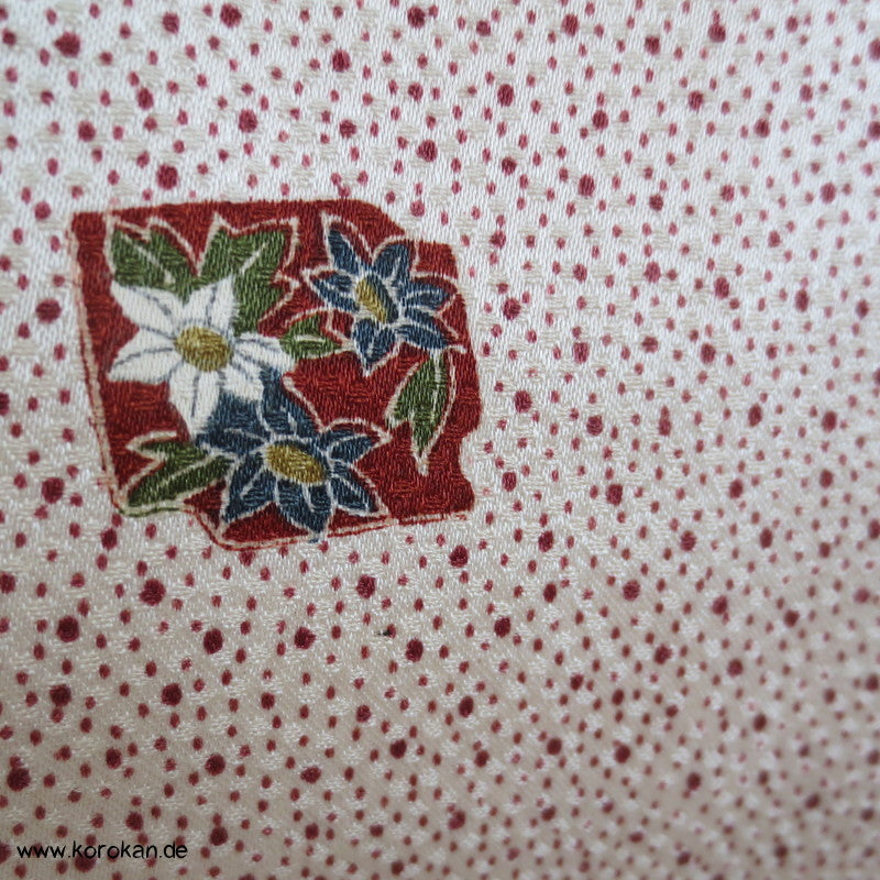 Punkte und Shikishi Seidendamast Komon Kimono