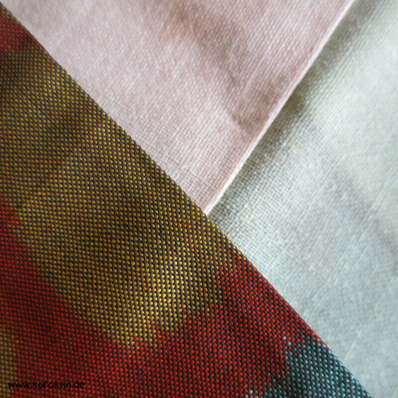 wild bunter Meisen japanischer Art Deco Kimono, nur Material