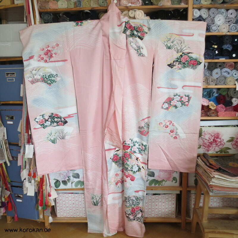 Vier Jahreszeiten Fächer, Wellen Furisode Kimono, Seidencrepe Karieba Stoff