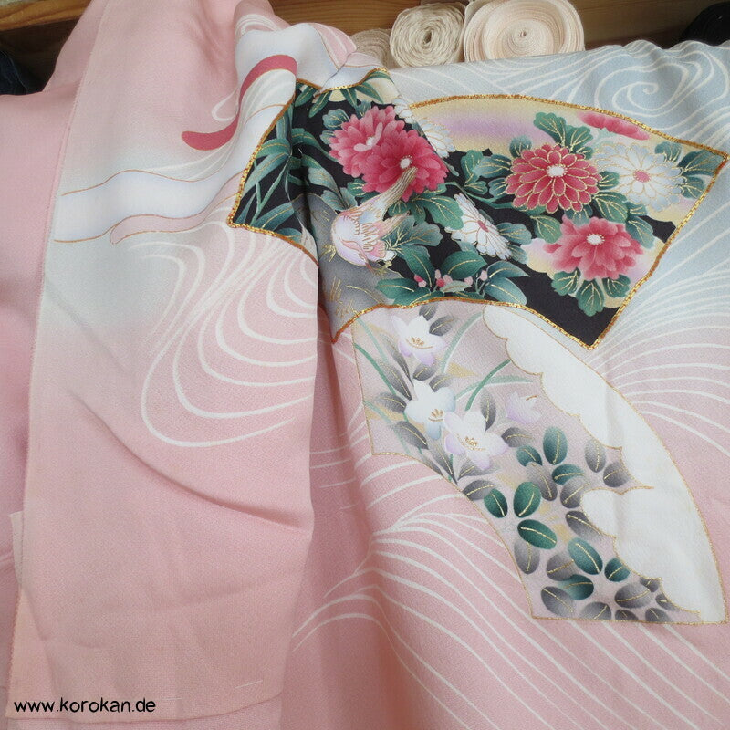 Vier Jahreszeiten Fächer, Wellen Furisode Kimono, Seidencrepe Karieba Stoff