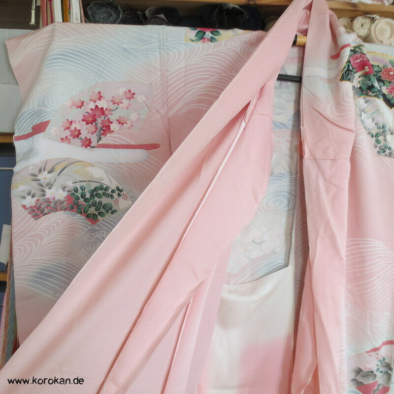 Vier Jahreszeiten Fächer, Wellen Furisode Kimono, Seidencrepe Karieba Stoff