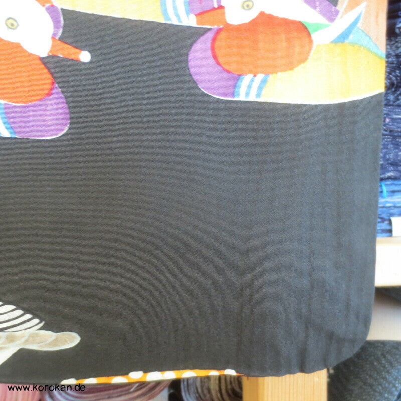 Komon Kimono Seidencrepe allover Mandarinenten