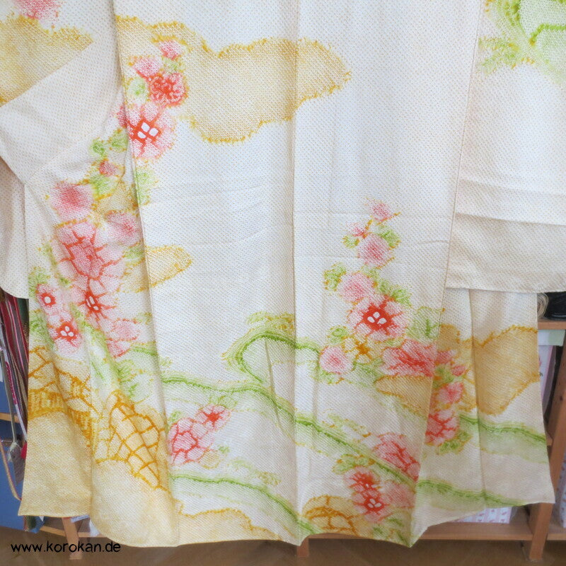 Full Shibori angedeutete Blumen und Blätter Seidendamast Furisode Kimono