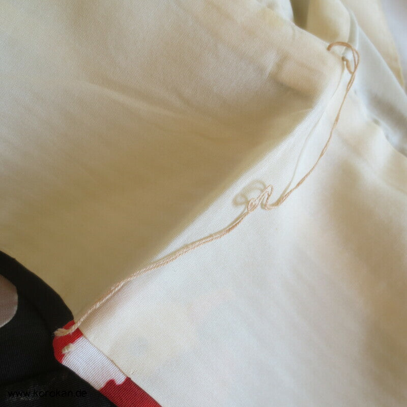 Komon Kimono Seidencrepe allover Mandarinenten