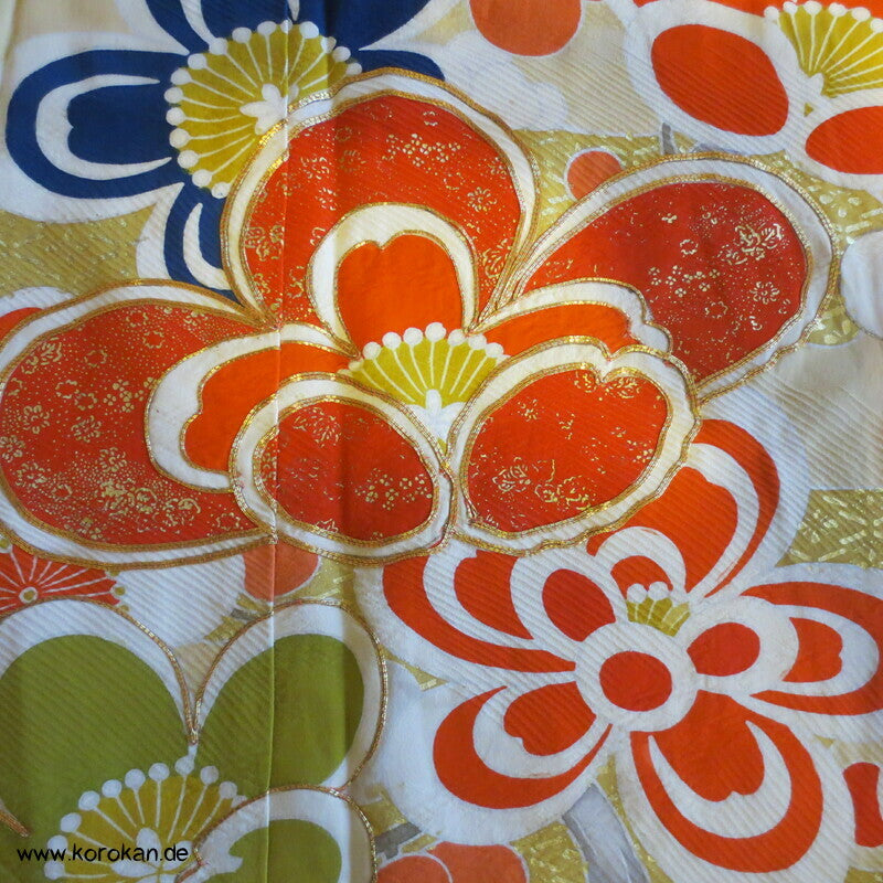 Sakurazweig stilisiert Furisode Seiden Karieba