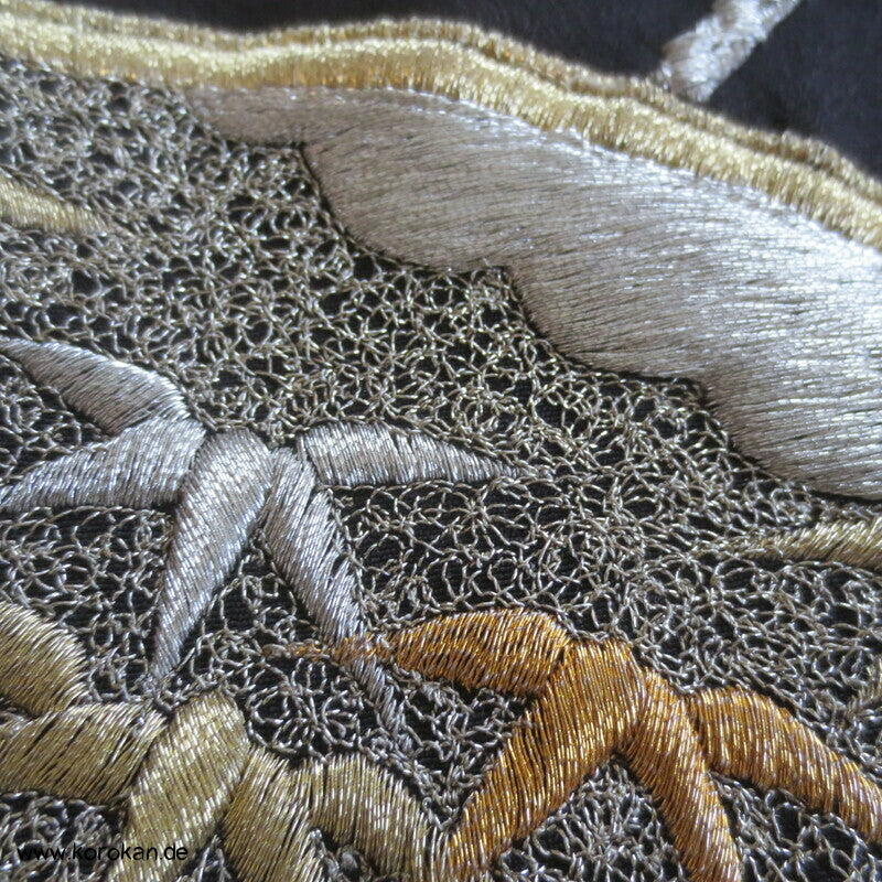 Homongi Seidencrepe Kimono gestickter Fasan im Fächer