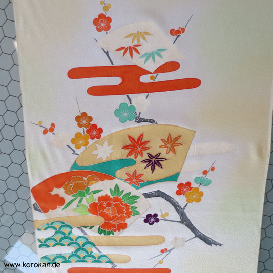 Egasumi Blüten Rinzu Seiden Damast Kimono Tanmono